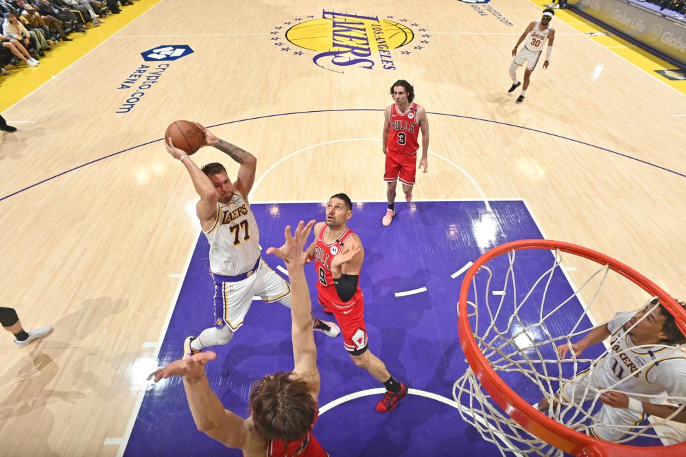 半场战报：多特0-1勒沃库森，马扎破门，格里马尔多助攻